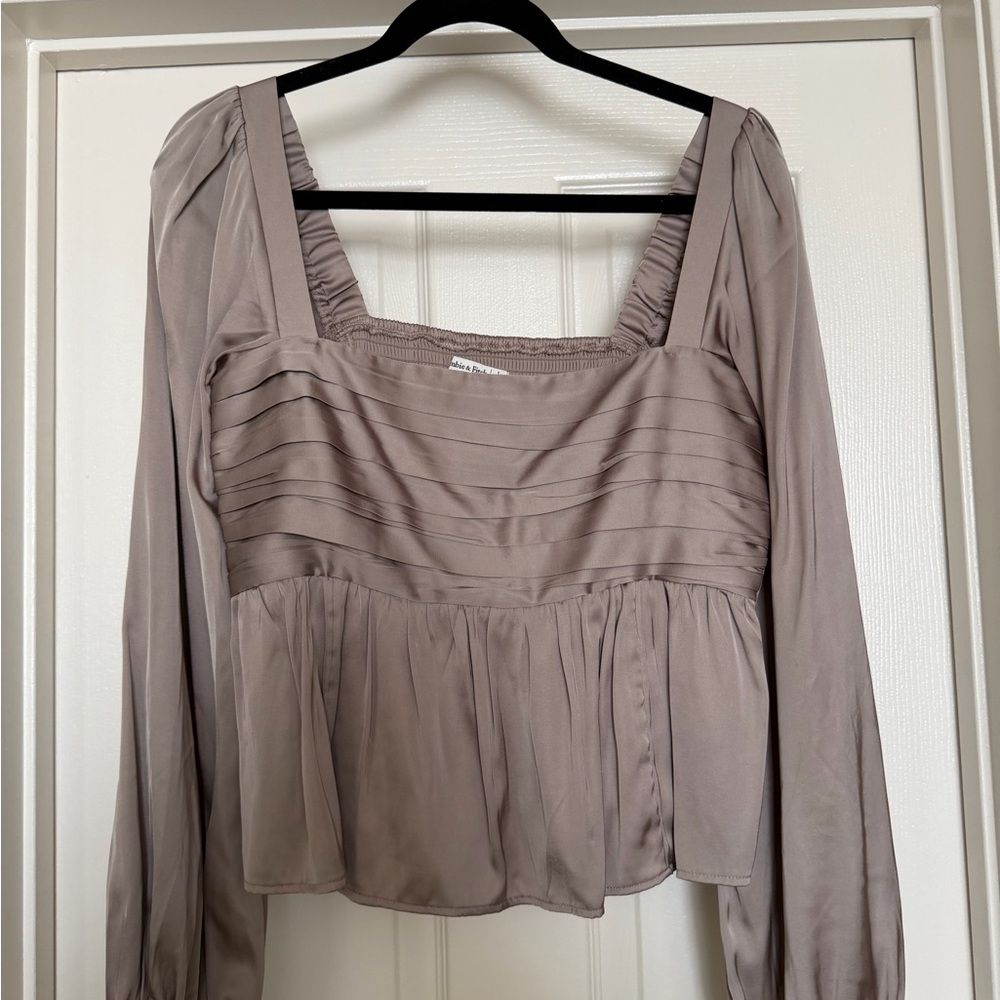 Abercrombie & Fitch Grey/Brown Women's Blouse